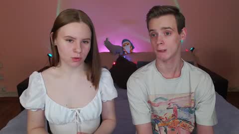 Snapshot of nickandmolly chatting on 01-12-25, 04:29 nick and molly online show from 01-12-25, 04:29