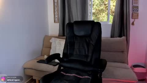 Snapshot of nickcopeer_ chatting on 07-17-26, 01:51 Nick Copeer online show from 07-17-26, 01:51