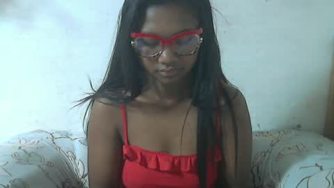 Snapshot of nickiqqyuu chatting on 06-17-26, 12:02 nickiqqyuu online show from 06-17-26, 12:02