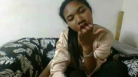 Snapshot of nickiqqyuu chatting on 07-17-26, 01:07 nickiqqyuu online show from 07-17-26, 01:07