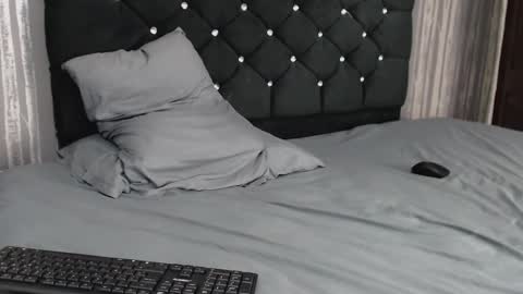 Snapshot of nickk_parkerr chatting on 02-20-25, 09:00 nickk_parkerr online show from 02-20-25, 09:00