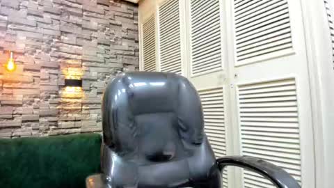 Snapshot of nickk_wolff chatting on 09-12-25, 10:10 Nickk Wolff online show from 09-12-25, 10:10