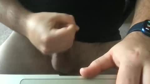 Snapshot of nickmatt88 chatting on 11-14-25, 08:18 Nick online show from 11-14-25, 08:18