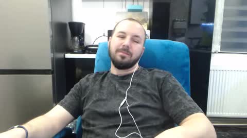 Snapshot of nickolas22 chatting on 02-05-26, 10:36 Julian online show from 02-05-26, 10:36