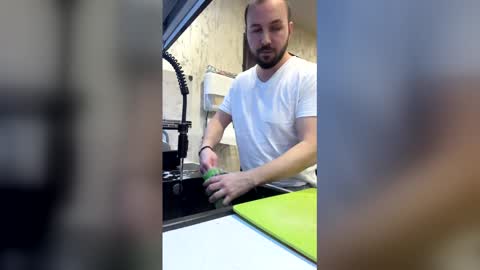 Snapshot of nickolas22 chatting on 02-11-26, 09:42 Julian online show from 02-11-26, 09:42