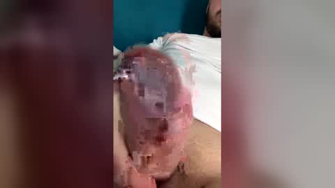 Snapshot of nickolas22 chatting on 02-12-26, 11:05 Julian online show from 02-12-26, 11:05