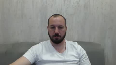 Julian online show from 05-03-26, 09:54