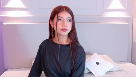 Snapshot of nicky_belmonth chatting on 03-11-25, 11:44 nicky_belmonth online show from 03-11-25, 11:44