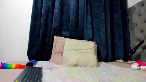 Snapshot of nicky_brown1 chatting on 02-03-25, 10:43 Nicky Brown online show from 02-03-25, 10:43