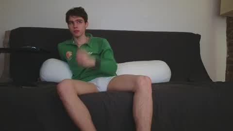 Snapshot of nicky_mart chatting on 05-10-26, 04:17 Nicki Danny online show from 05-10-26, 04:17