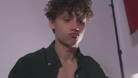 Nicky Neal online show from 09-14-25, 11:31