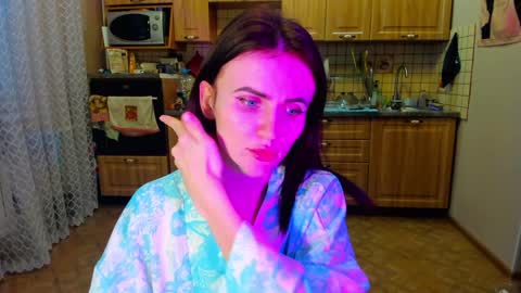 Nicky Weekends online show from 01-28-25, 12:11