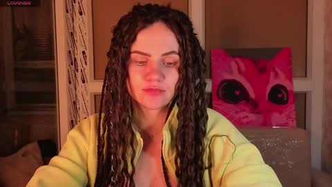 Snapshot of nicky_weekends chatting on 05-19-26, 07:09 Nicky Weekends online show from 05-19-26, 07:09