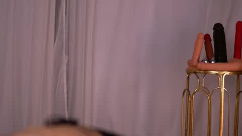 Nicky online show from 10-12-25, 05:45