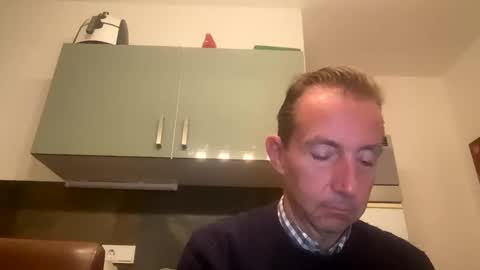 Snapshot of nico181969 chatting on 02-18-25, 10:58 Nico online show from 02-18-25, 10:58