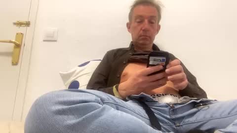 Snapshot of nico181969 chatting on 03-05-25, 01:52 Nico online show from 03-05-25, 01:52