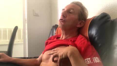 Snapshot of nico181969 chatting on 09-21-25, 03:13 Nico online show from 09-21-25, 03:13