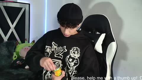 Snapshot of nico_cruz chatting on 12-03-24, 09:56 nico online show from 12-03-24, 09:56