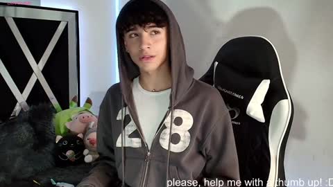 Snapshot of nico_cruz chatting on 12-05-24, 08:33 nico online show from 12-05-24, 08:33