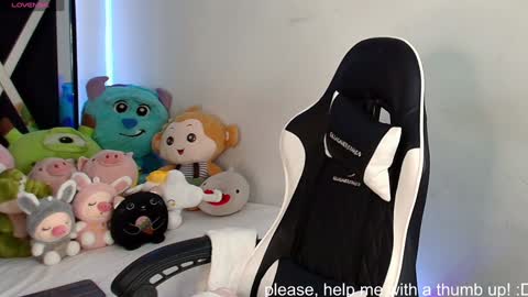 Snapshot of nico_cruz chatting on 12-29-24, 05:42 nico online show from 12-29-24, 05:42