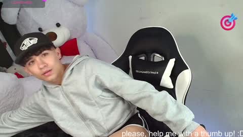 Snapshot of nico_cruz chatting on 01-24-25, 06:57 nico online show from 01-24-25, 06:57