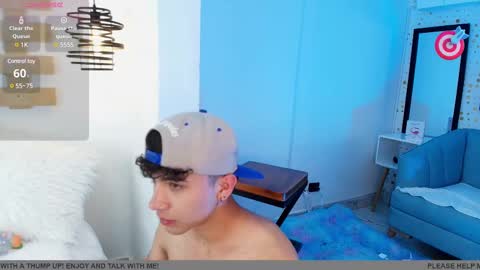 Snapshot of nico_cruz chatting on 02-27-25, 10:26 nico online show from 02-27-25, 10:26