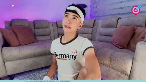 Snapshot of nico_cruz chatting on 09-25-25, 10:57 nico online show from 09-25-25, 10:57