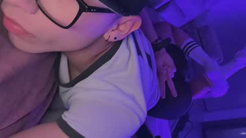 Snapshot of nico_cruz chatting on 12-04-25, 10:29 nico online show from 12-04-25, 10:29