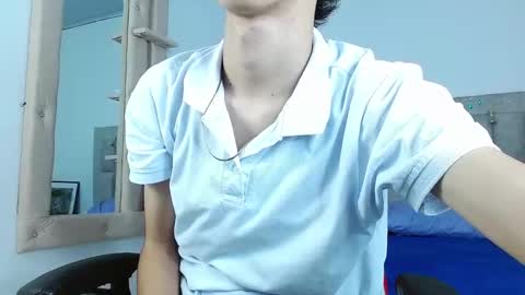 Snapshot of nico_fox723 chatting on 12-15-25, 06:12 nico online show from 12-15-25, 06:12