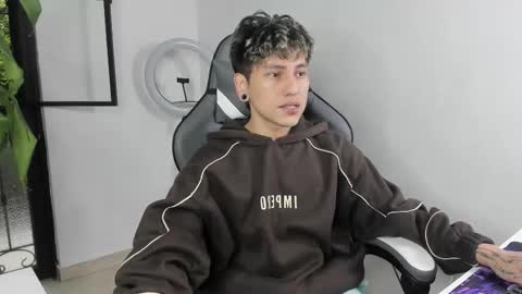 Nico  online show from 01-06-26, 09:39