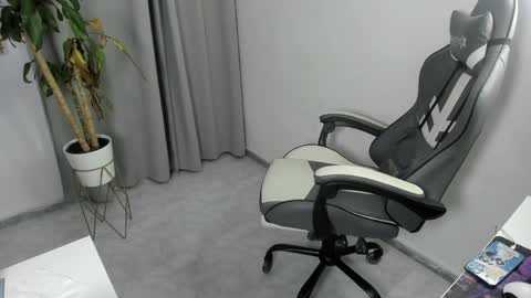 Snapshot of nico_nico_xd chatting on 04-24-26, 03:09 Nico online show from 04-24-26, 03:09