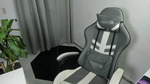 Snapshot of nico_nico_xd chatting on 05-04-26, 03:35 Nico online show from 05-04-26, 03:35