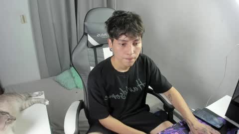 Snapshot of nico_nico_xd chatting on 05-13-26, 03:04 Nico online show from 05-13-26, 03:04