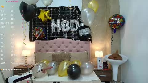 Snapshot of nicol_alvarez chatting on 02-24-25, 04:05 Nicol Alvarez online show from 02-24-25, 04:05
