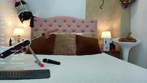 Snapshot of nicol_alvarez chatting on 03-09-25, 03:32 Nicol Alvarez online show from 03-09-25, 03:32