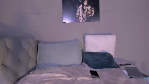 nicol_and_thiago_212 online show from 07-16-26, 11:22