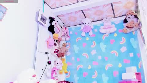 Snapshot of nicol_arrieta chatting on 02-26-26, 07:24 NICOL online show from 02-26-26, 07:24