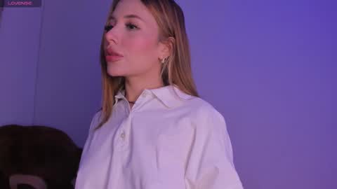 Nicol Gw online show from 12-22-25, 05:04