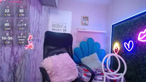 nicol_ross19 online show from 03-11-26, 10:38