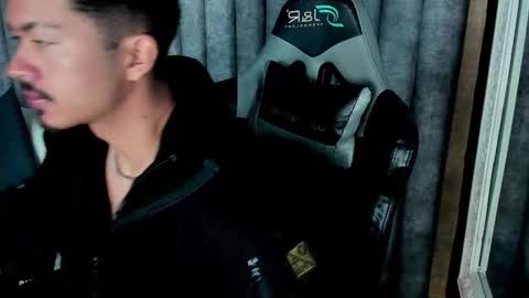 Snapshot of nicolaikarav chatting on 02-01-26, 11:53 Nicolai online show from 02-01-26, 11:53