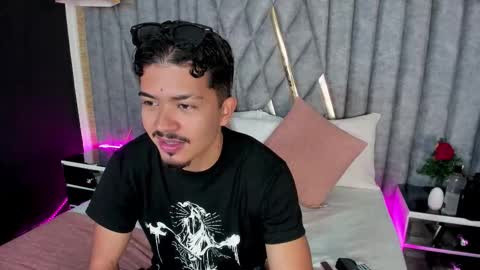 Snapshot of nicolaikarav chatting on 02-02-26, 12:04 Nicolai online show from 02-02-26, 12:04