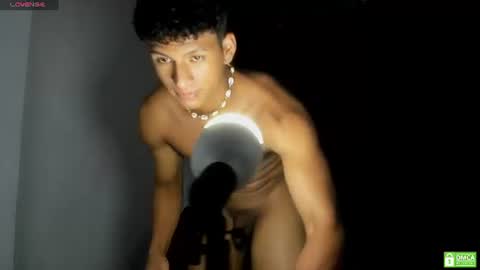 Snapshot of nicolas_athleticboy chatting on 08-01-26, 08:08 Nicolas online show from 08-01-26, 08:08