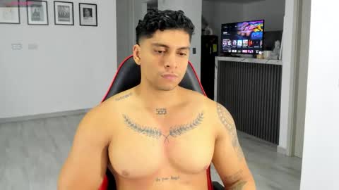 Snapshot of nicolas_montoya chatting on 11-06-25, 11:37 nicolas_montoya online show from 11-06-25, 11:37