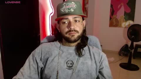 nicolas online show from 01-18-25, 02:36