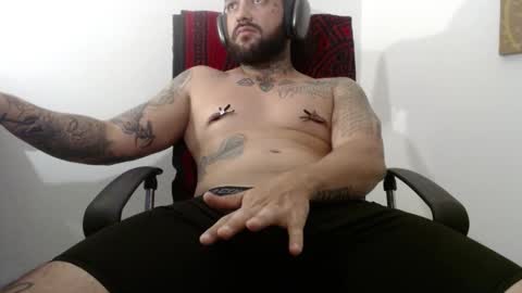 nicolas online show from 02-11-25, 06:08