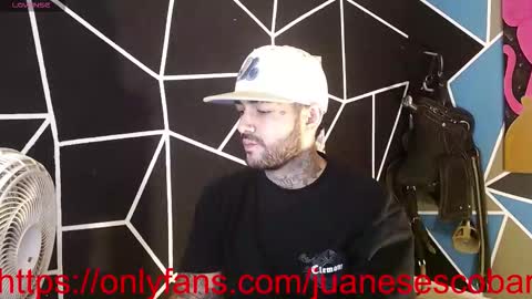 nicolas online show from 10-13-25, 03:17