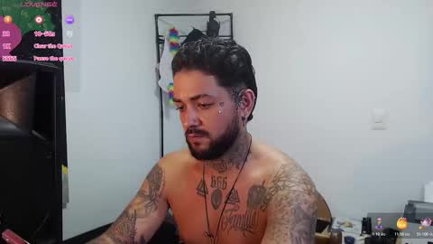 nicolas online show from 12-17-25, 03:12