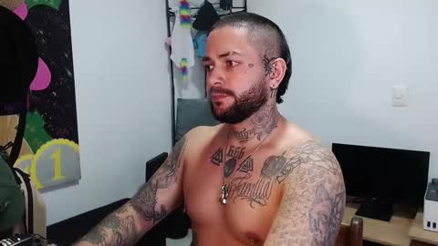 nicolas online show from 01-18-26, 04:05