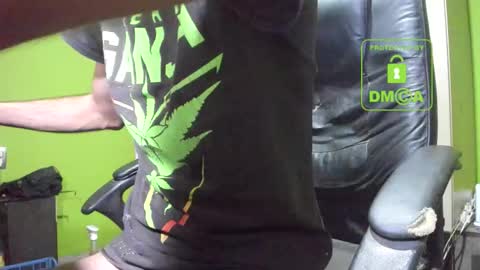 L. Nicolas online show from 10-08-25, 05:38