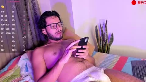 nicolasrodrii online show from 12-08-24, 11:19